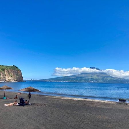 Alojamento Confortavel A 2 Min Da Praia Horta  Bagian luar foto